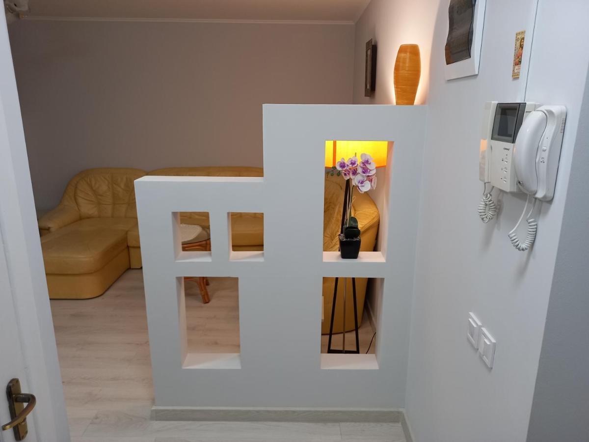 Ultracentral Armeneasca Street Kiszyniów Zewnętrze zdjęcie